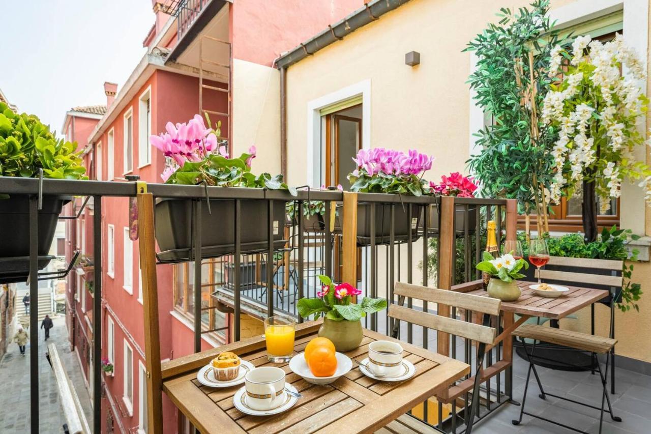 Hinc Domus - Venezia Historical City Center Zewnętrze zdjęcie